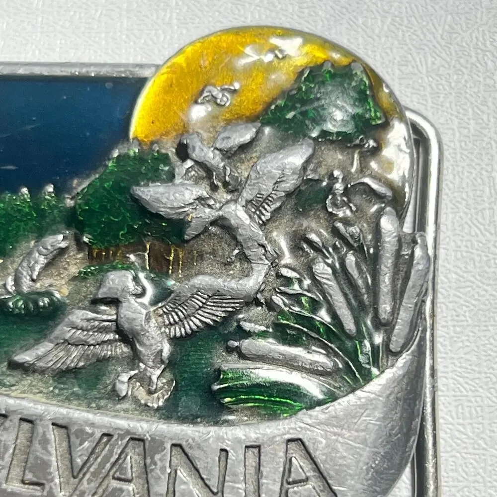 Vintage 80s Bergamot Belt Buckle Enamel Penns Paradise Pennsylvania Hunting